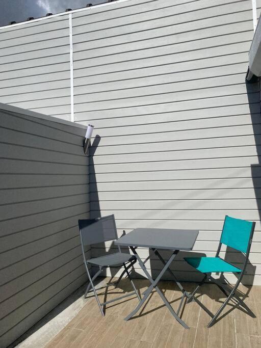 Gite De La Baleine Luc-sur-Mer Exterior foto